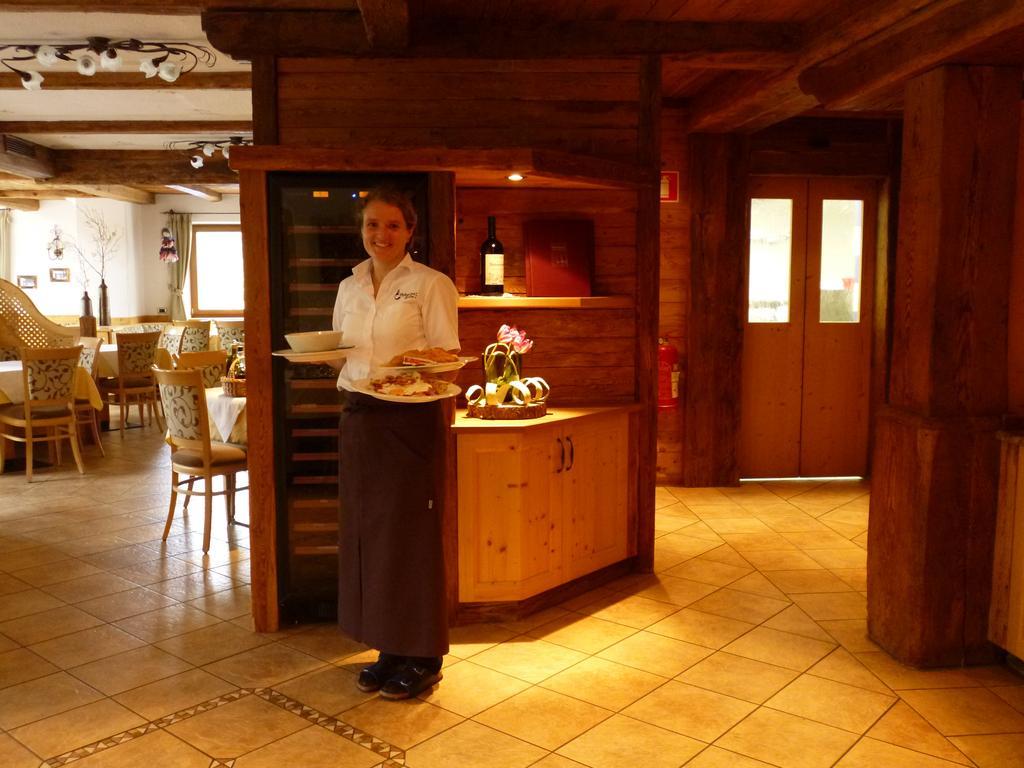 Hotel Hubertusstube Laion Dış mekan fotoğraf