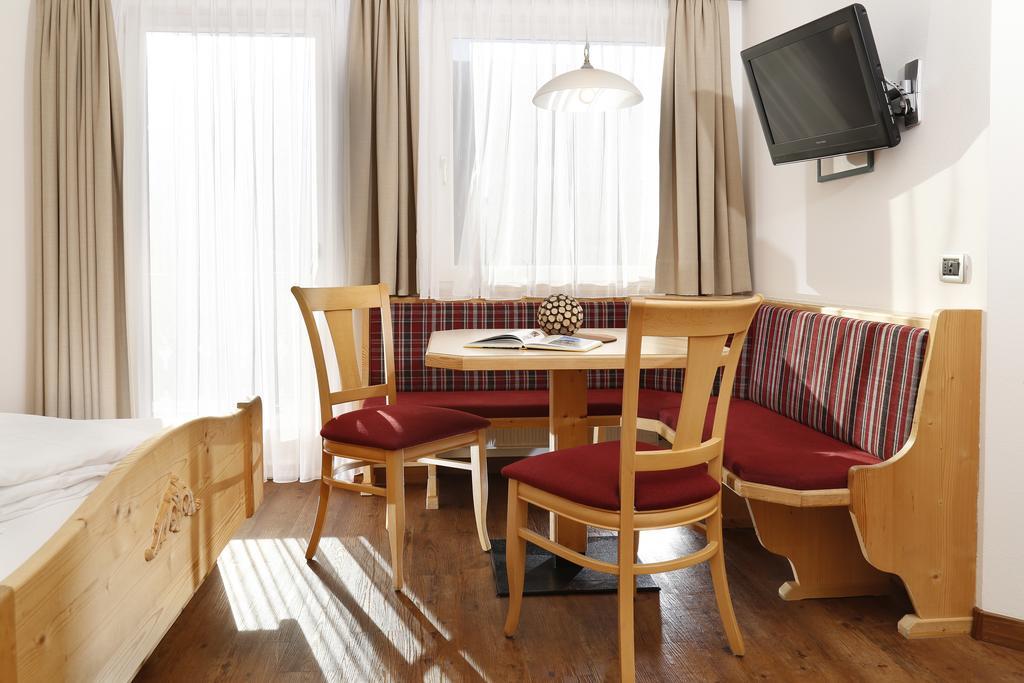Hotel Hubertusstube Laion Dış mekan fotoğraf